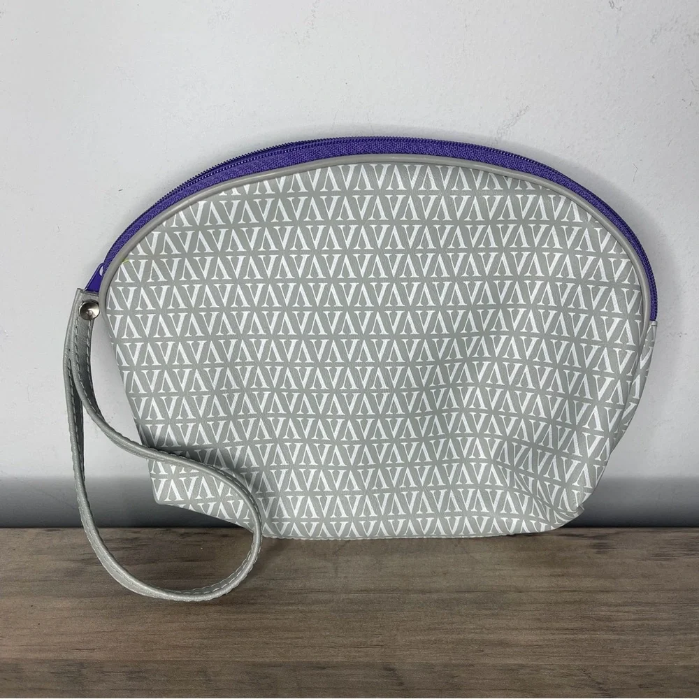 Set of 2 vintage Avon Gray‎ and Purple Patterned Women's makeup Bag Set
